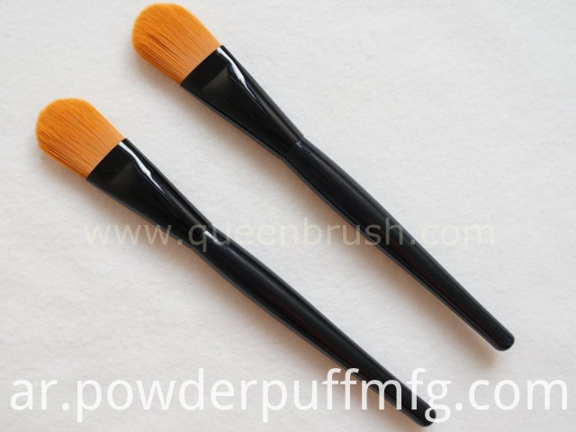 Gold Ferrule Synthetic Makeup Foundation Brush